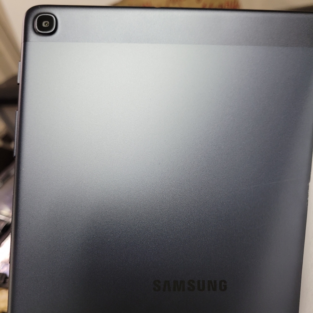 Galaxy tab A - Picture 2 of 4